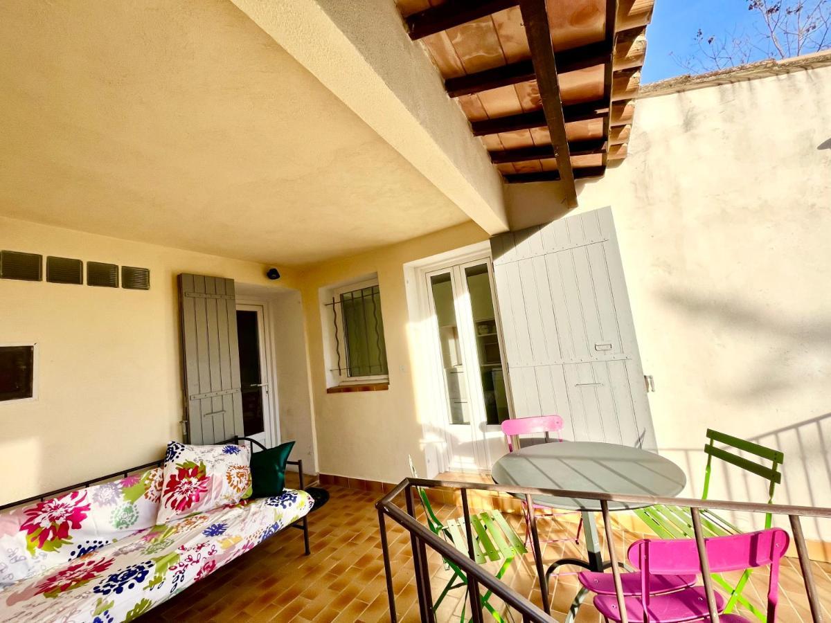 Maison De Village Mormoiron Exteriér fotografie
